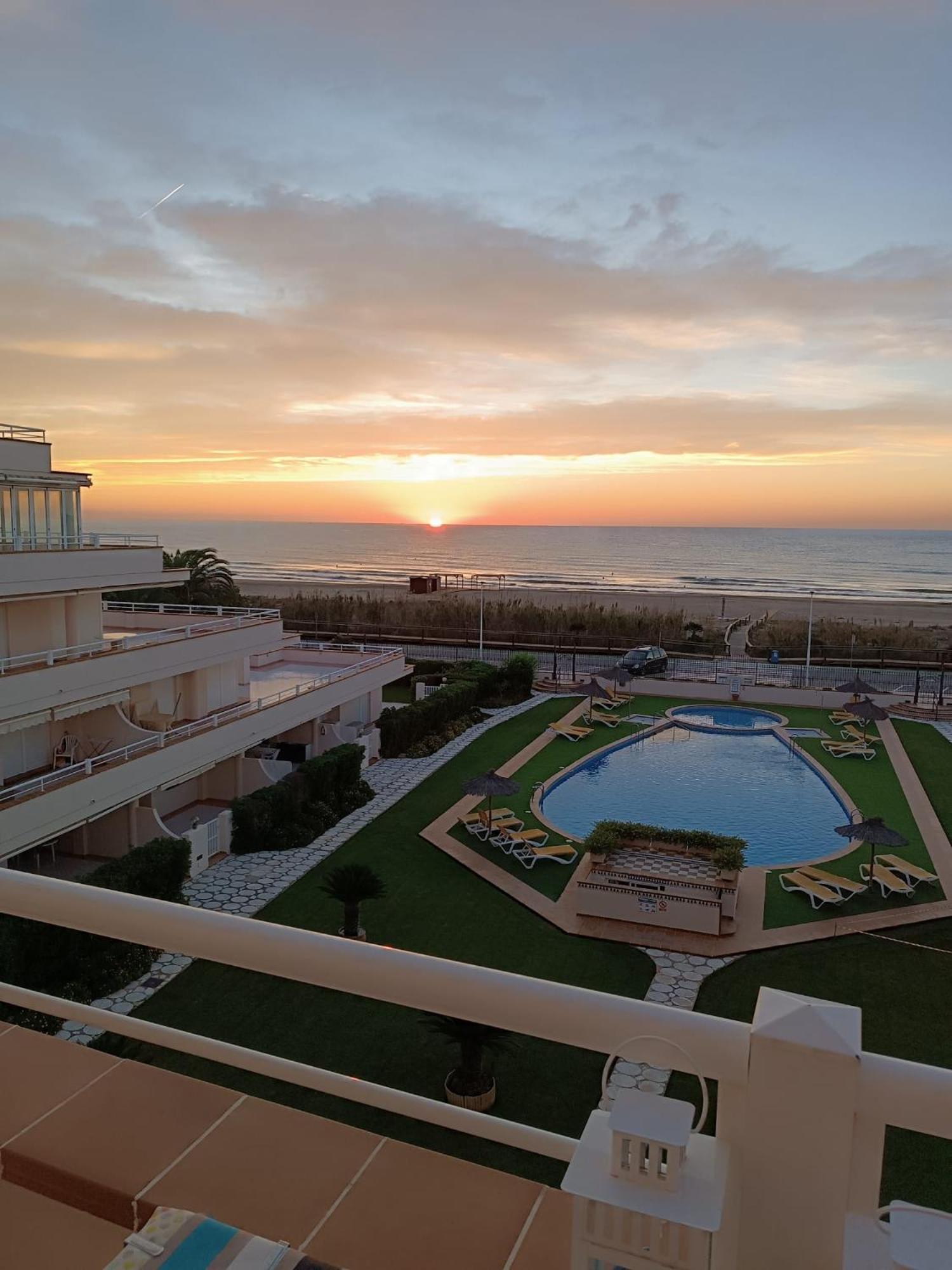 Apartamentos Marineu Cala Josep Alcoceber ภายนอก รูปภาพ